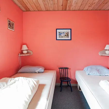 Four-bedroom Holiday In Allingabro 1